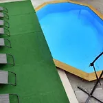 Commodious House In With 5 Bedrooms * Rijeka